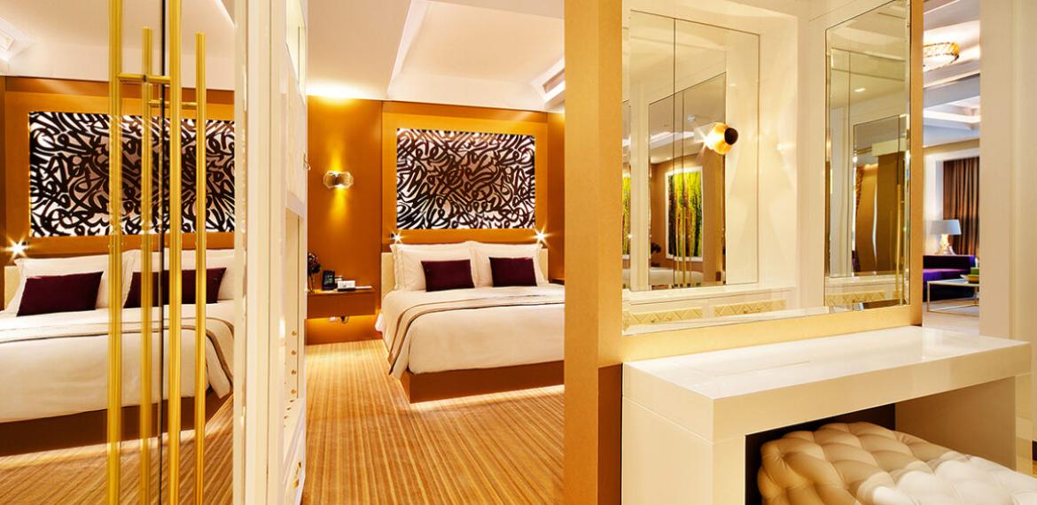 Luxury Suite